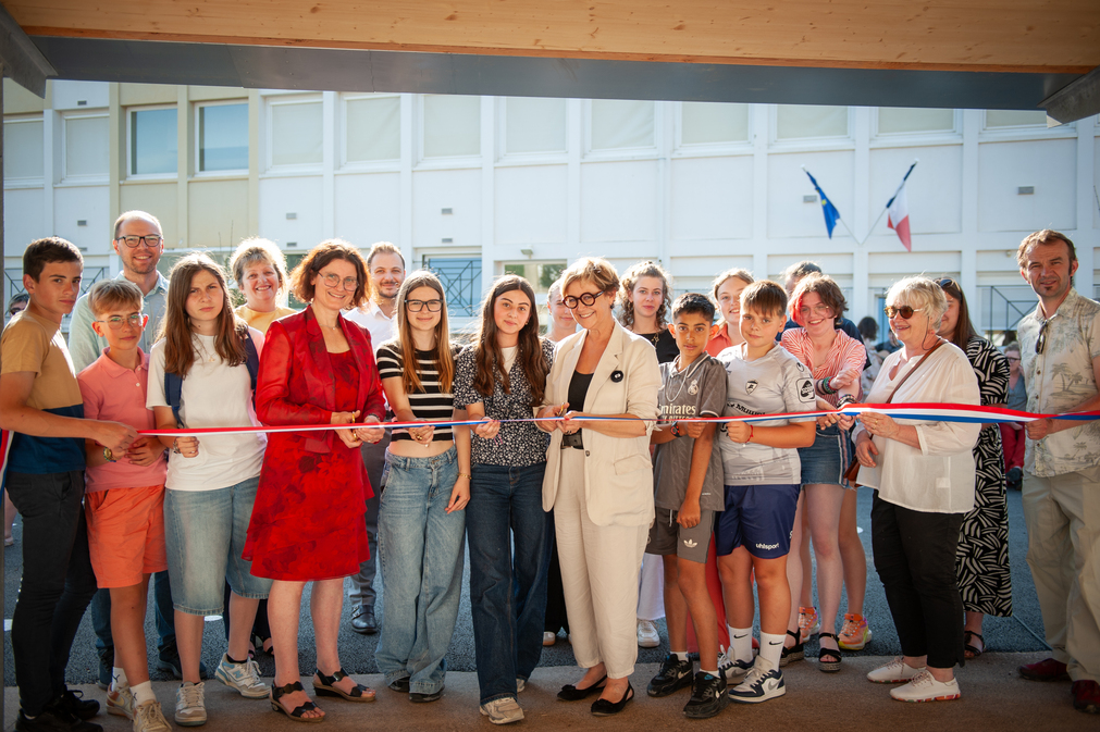 Le Département inaugure la modernisation du collège Jean Beaufret à Auzances : plus d’un million d’euros investis
